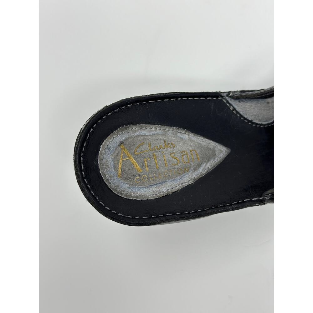 Clarks Artisan Collection Black Leather Closed Toe Mules Slides Heels Size 6 M - Picture 7 of 8